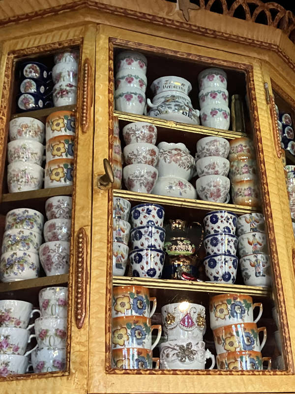 Servieskast Staphorst