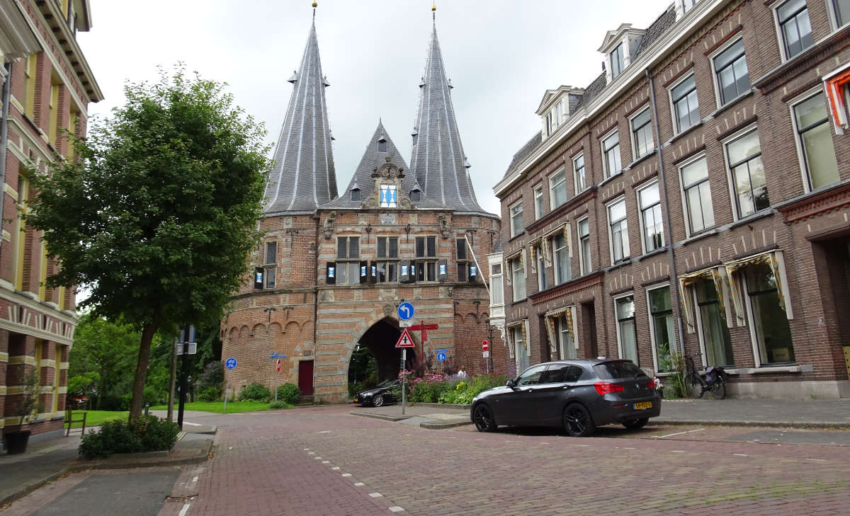 de cellebroederspoort